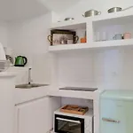 Sylvia's Villa Vourvoúlos