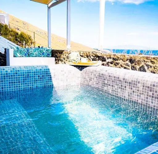 Villa Sylvia's Vourvoulos