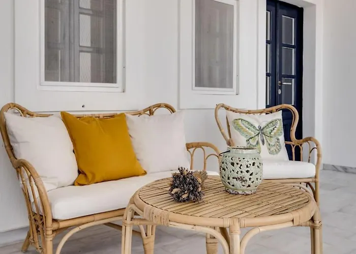 Sylvia's * Vourvoulos